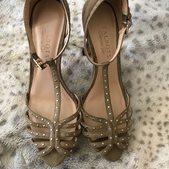 Talbots Platform T strap Heels - Picture 2 of 3